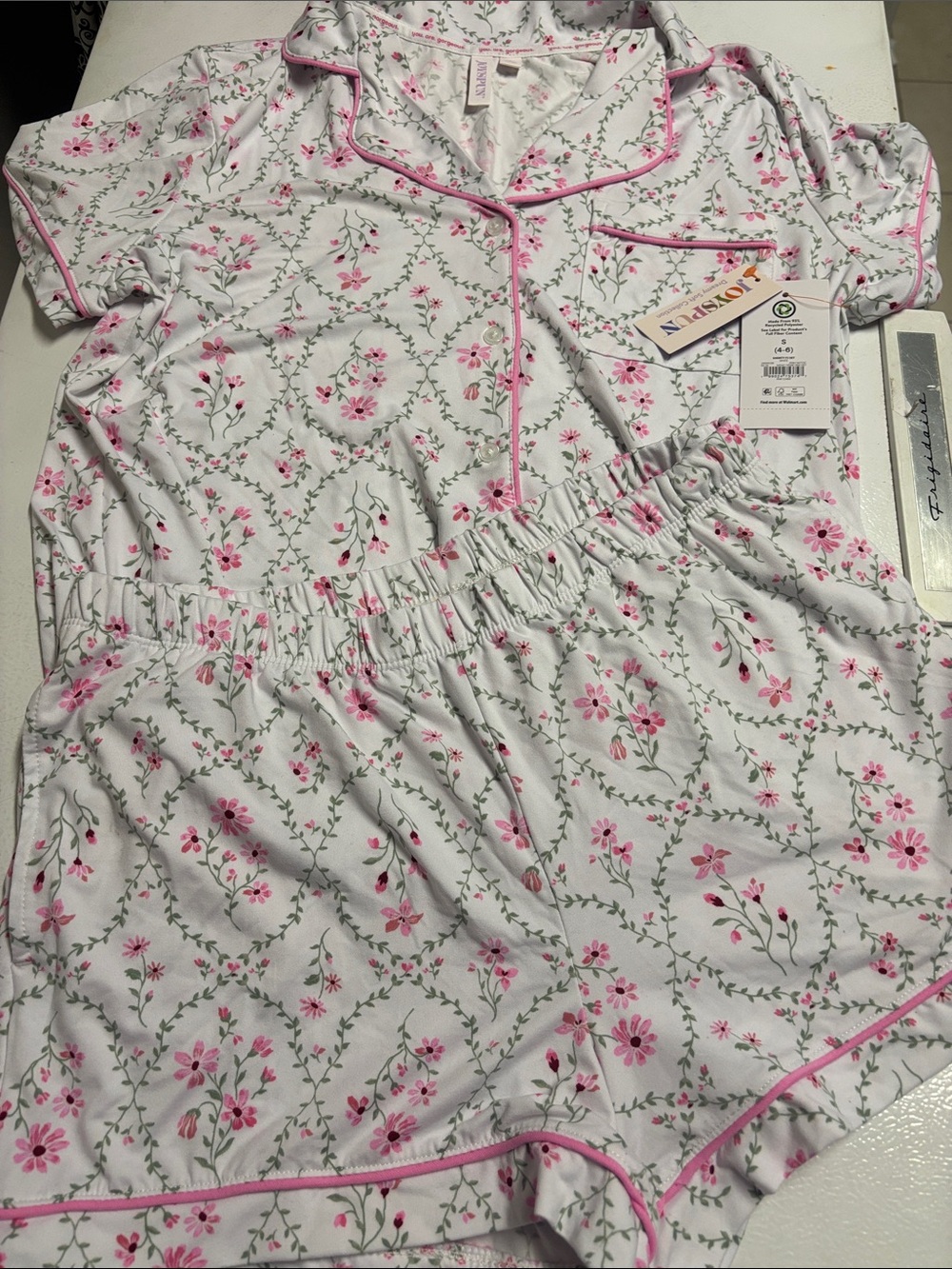 NWT Joyspun Women's Pink Floral Short Pajama Set with Contrast Trim